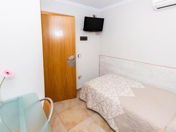 Hostal Viky : photo 3 de la chambre chambre simple
