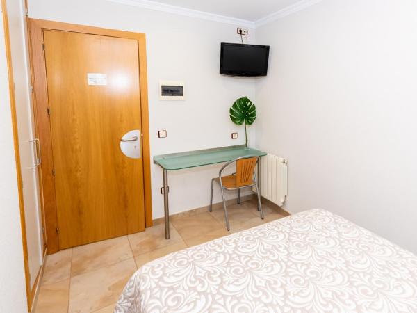 Hostal Viky : photo 6 de la chambre chambre double