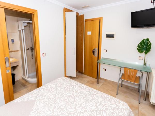 Hostal Viky : photo 7 de la chambre chambre double