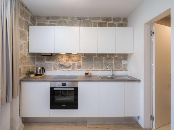 Mediterra Residence : photo 4 de la chambre studio