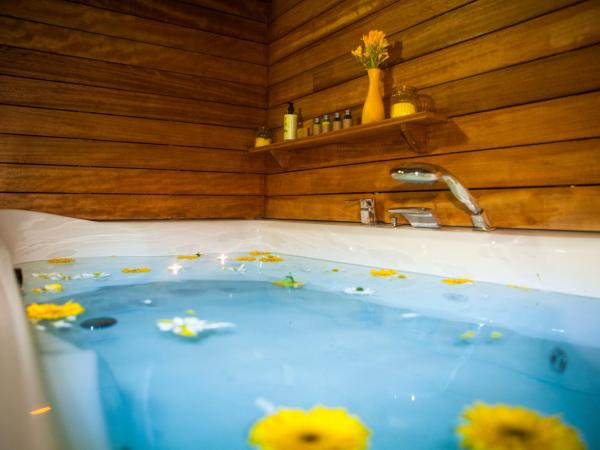 Letstay Hotel - Adults Only : photo 3 de la chambre suite terrasse jaccuzi