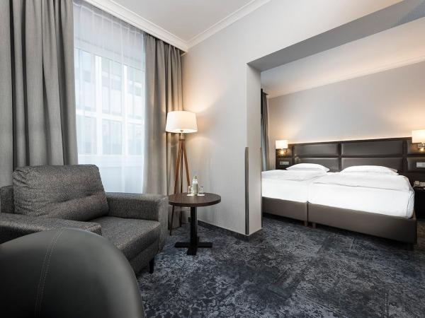 Wyndham Köln : photo 4 de la chambre chambre supérieure
