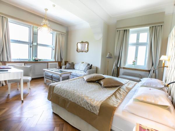 Hotel Schloss Mönchstein : photo 9 de la chambre suite