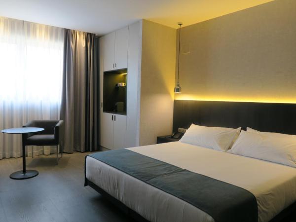 HG City Suites Barcelona : photo 4 de la chambre chambre double ou lits jumeaux supérieure
