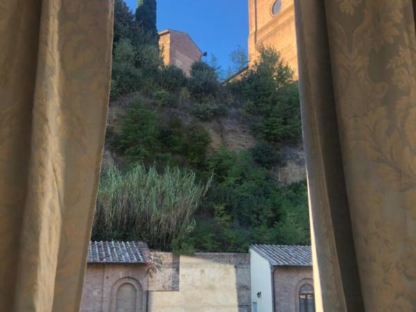 Siena Vip B&B : photo 8 de la chambre appartement 2 chambres en duplex