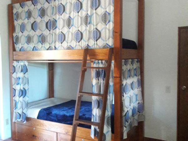la playita hostal : photo 3 de la chambre chambre simple