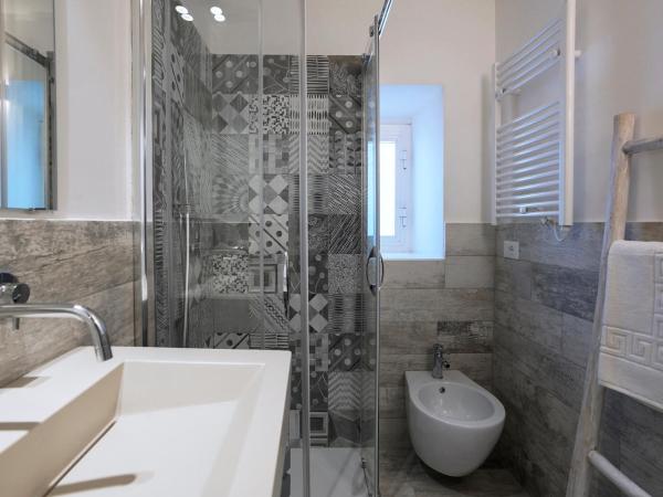 Approdo 36 : photo 3 de la chambre suite familiale