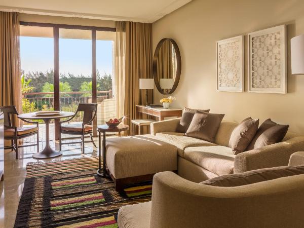 Four Seasons Hotel Tunis : photo 2 de la chambre chambre lits jumeaux deluxe - vue sur jardin