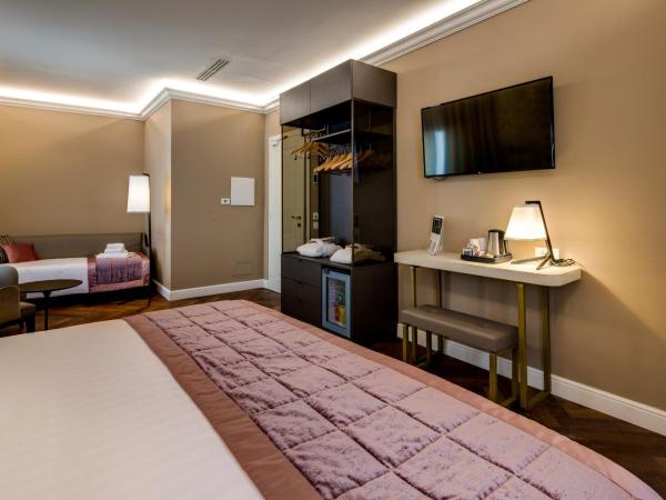 BW Premier Collection CHC Continental : photo 6 de la chambre hébergement deluxe avec canapé-lit