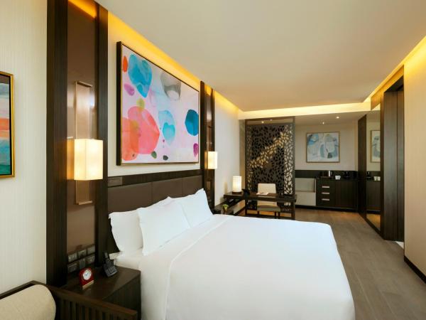 Banyan Tree Kuala Lumpur : photo 1 de la chambre hébergement lit king-size banyan retreat