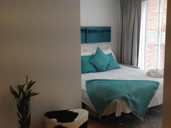 Antwerp Town House Accommodations : photo 2 de la chambre chambre simple avec douche 