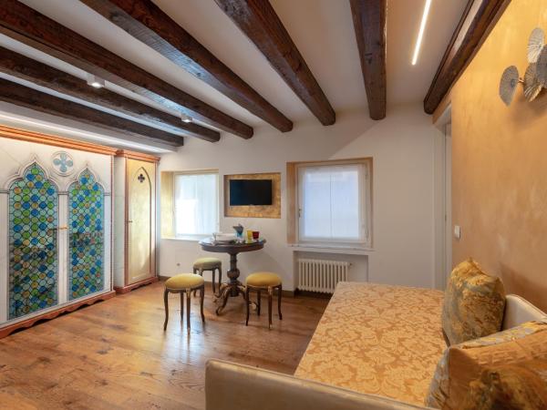 Hotel Giorgione : photo 10 de la chambre appartement 1 chambre - bâtiment séparé