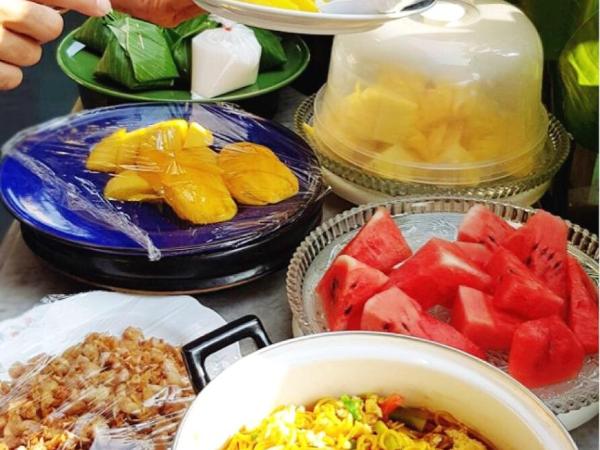 Ma Guesthouse Chiang Mai : photo 3 de la chambre chambre double avec salle de bains privative