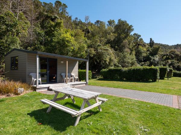 Blue Lake TOP 10 Holiday Park : photo 2 de la chambre studio cabine avec kitchenette