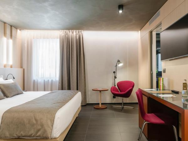Hotel Metropolis : photo 4 de la chambre chambre lit king-size supérieure