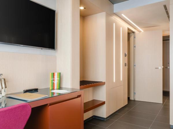 Hotel Metropolis : photo 4 de la chambre 2 chambres doubles communicantes