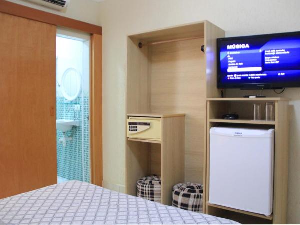 Hotel Estação Paraíso - ao lado do Metrô Paraíso e 600m da Av Paulista : photo 3 de la chambre chambre double