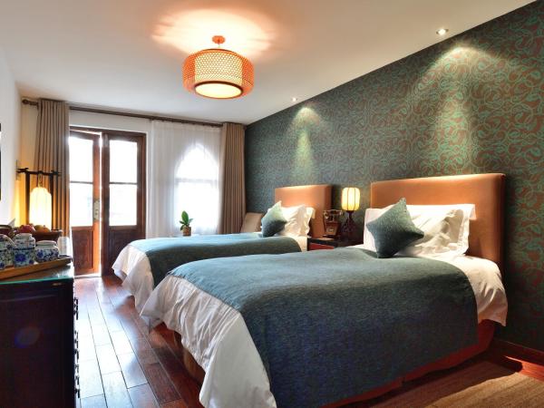 Jingshan Garden Hotel : photo 1 de la chambre chambre lits jumeaux - vue sur cour