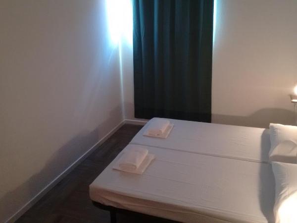 The Market Hostel : photo 7 de la chambre chambre lits jumeaux standard avec salle de bains commune