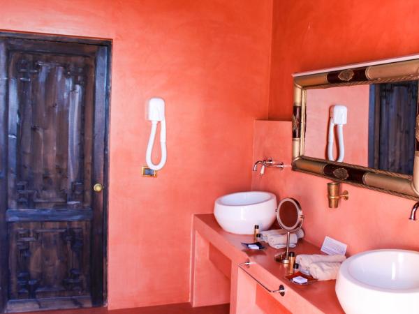 Masseria & Spa LuciaGiovanni : photo 1 de la chambre suite avec spa privatif

