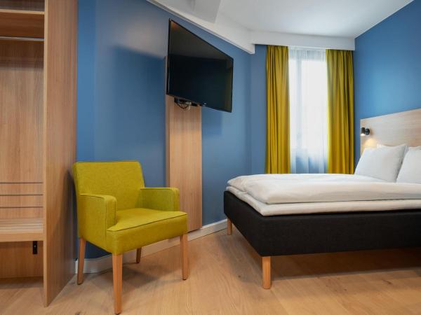 Thon Hotel Astoria : photo 3 de la chambre chambre lit queen-size