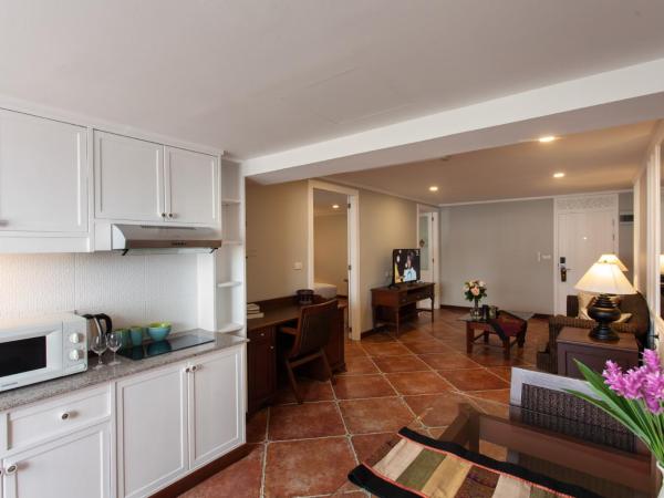 Viangbua Mansion : photo 3 de la chambre suite lit queen-size deluxe