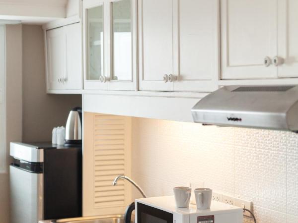 Viangbua Mansion : photo 7 de la chambre suite lit queen-size deluxe