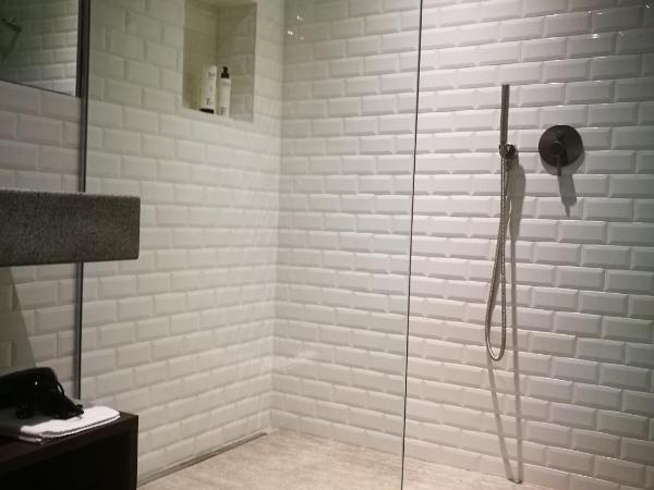 OFFICINA TESINI Guest Rooms Verona : photo 8 de la chambre chambre double deluxe