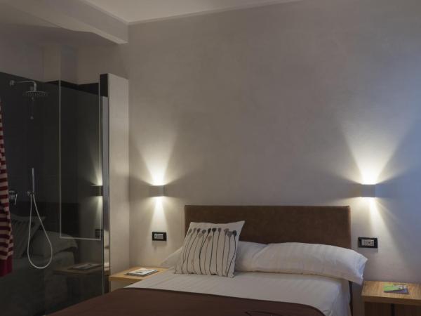 Hotel Doria : photo 1 de la chambre petite chambre avec lit double