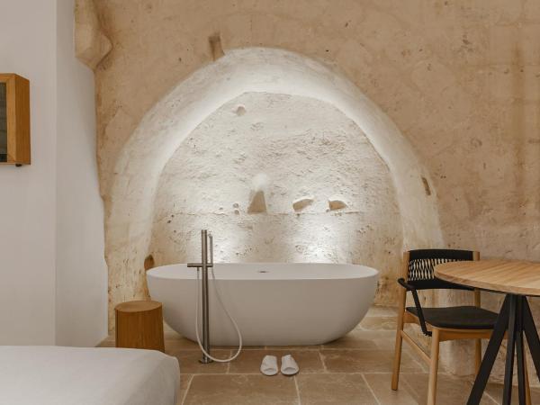 Ai Maestri Rooms&Cafè : photo 2 de la chambre chambre double deluxe avec baignoire