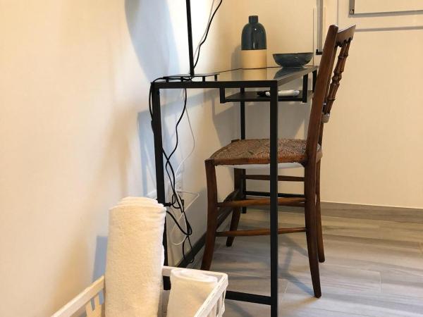 Four Rooms : photo 3 de la chambre chambre double Économique