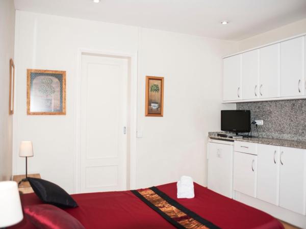 Fashion House : photo 2 de la chambre studio/suite triple avec salle de bains privative