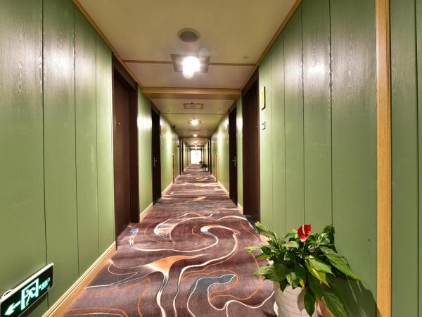 Jihao Selected Hotel : photo 3 de la chambre chambre lits jumeaux