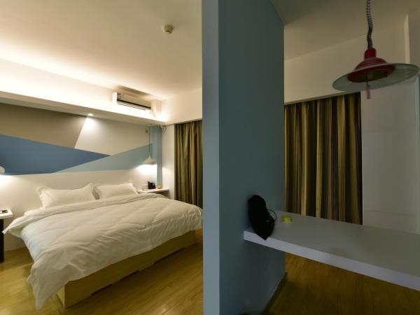Jihao Selected Hotel : photo 1 de la chambre chambre supérieure lit queen-size