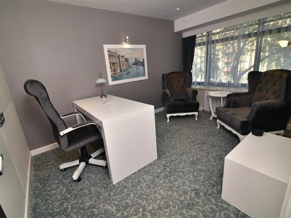 Güvenay Business Hotel : photo 4 de la chambre suite