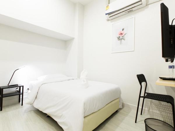 Metro hotel : photo 3 de la chambre chambre simple standard (sans fenêtre)