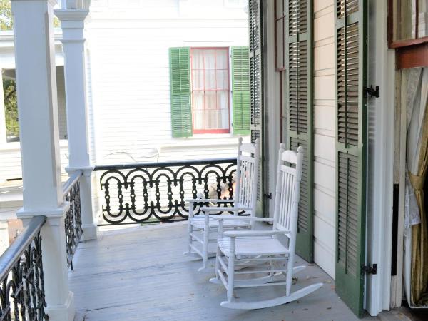 Edgar Degas House Historic Home and Museum : photo 2 de la chambre suite lit king-size - 5634910