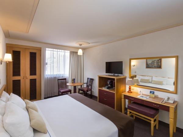 Hotel Estoril : photo 3 de la chambre chambre lit king-size - non-fumeurs