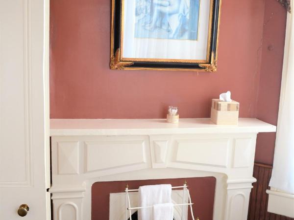 Edgar Degas House Historic Home and Museum : photo 7 de la chambre chambre lit queen-size de luxe - 5634908