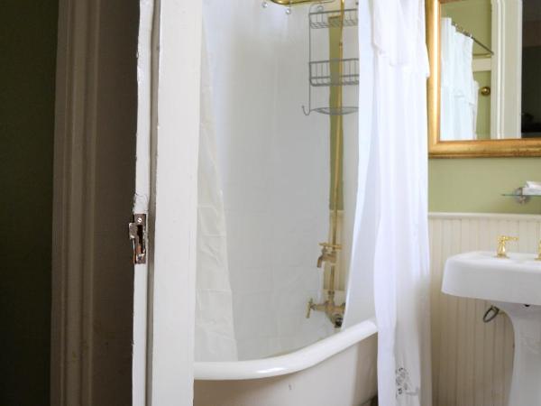 Edgar Degas House Historic Home and Museum : photo 10 de la chambre chambre lit queen-size de luxe - 5634909