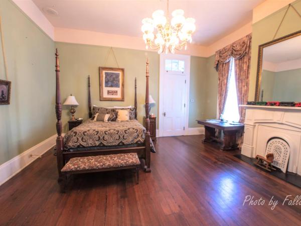 Edgar Degas House Historic Home and Museum : photo 1 de la chambre chambre lit queen-size de luxe - 5634909