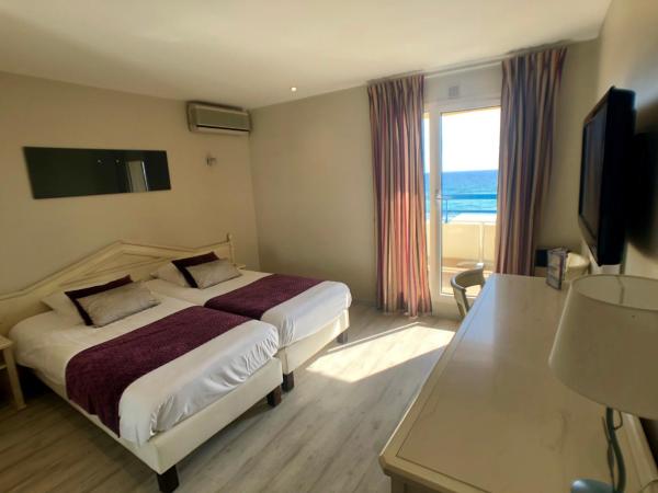 Hôtel Méditerranée : photo 6 de la chambre chambre lits jumeaux - vue sur mer - deuxième Étage