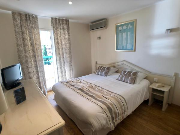 Hôtel Méditerranée : photo 5 de la chambre chambre double - vue latérale sur mer - deuxième Étage