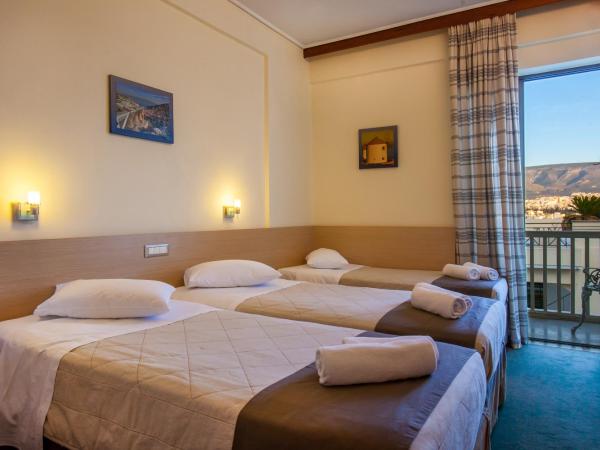 Acropolis View Hotel : photo 5 de la chambre chambre lits jumeaux avec lit d'appoint - vue sur acropole