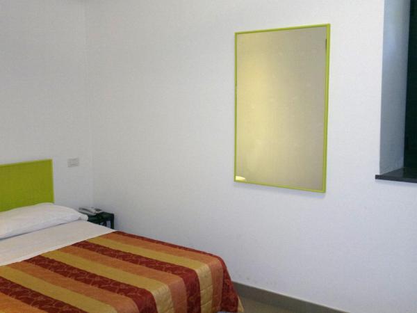 Hotel Eden : photo 2 de la chambre chambre double Économique