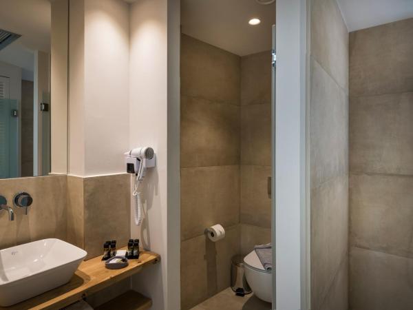Trianon Luxury Apartments & Suites : photo 8 de la chambre chambre double