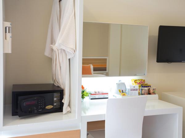 Imm Hotel Thaphae Chiang Mai : photo 6 de la chambre chambre deluxe double ou lits jumeaux