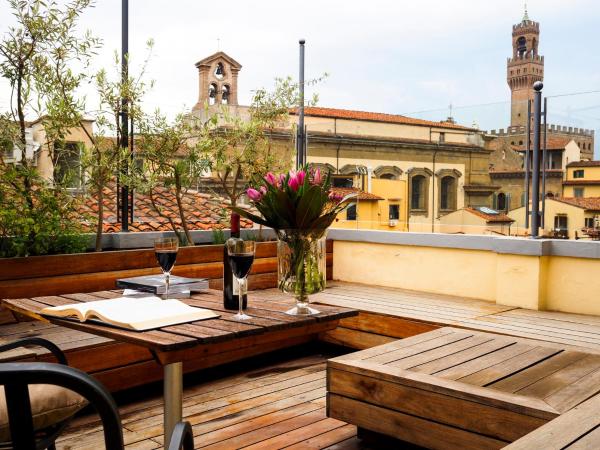 AQA Palace : photo 5 de la chambre suite junior avec terrasse