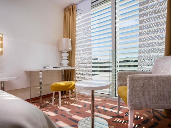 Amadria Park Ivan : photo 1 de la chambre suite avec balcon – vue sur mer