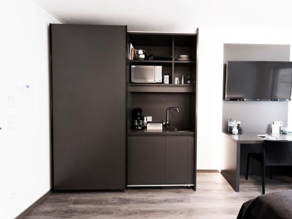 Mood contemporary living : photo 2 de la chambre studio